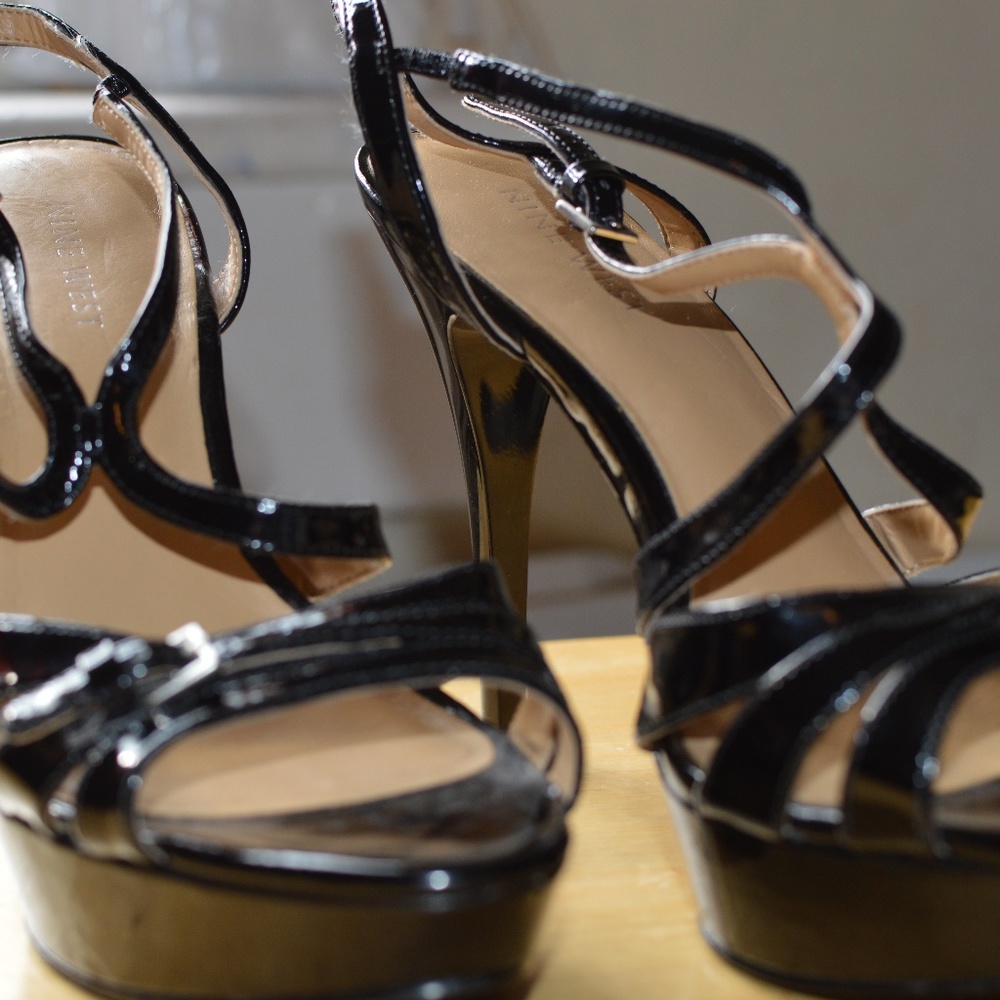 Nine West black leather stileto heels